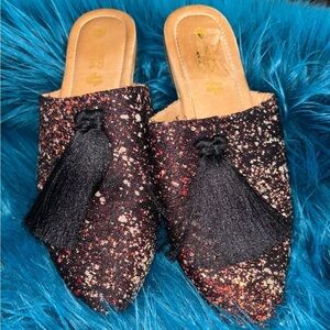 Silvia Cobos “Milonga” fringe tassel mules 8.5 Boho Chic Cute tassels Classic